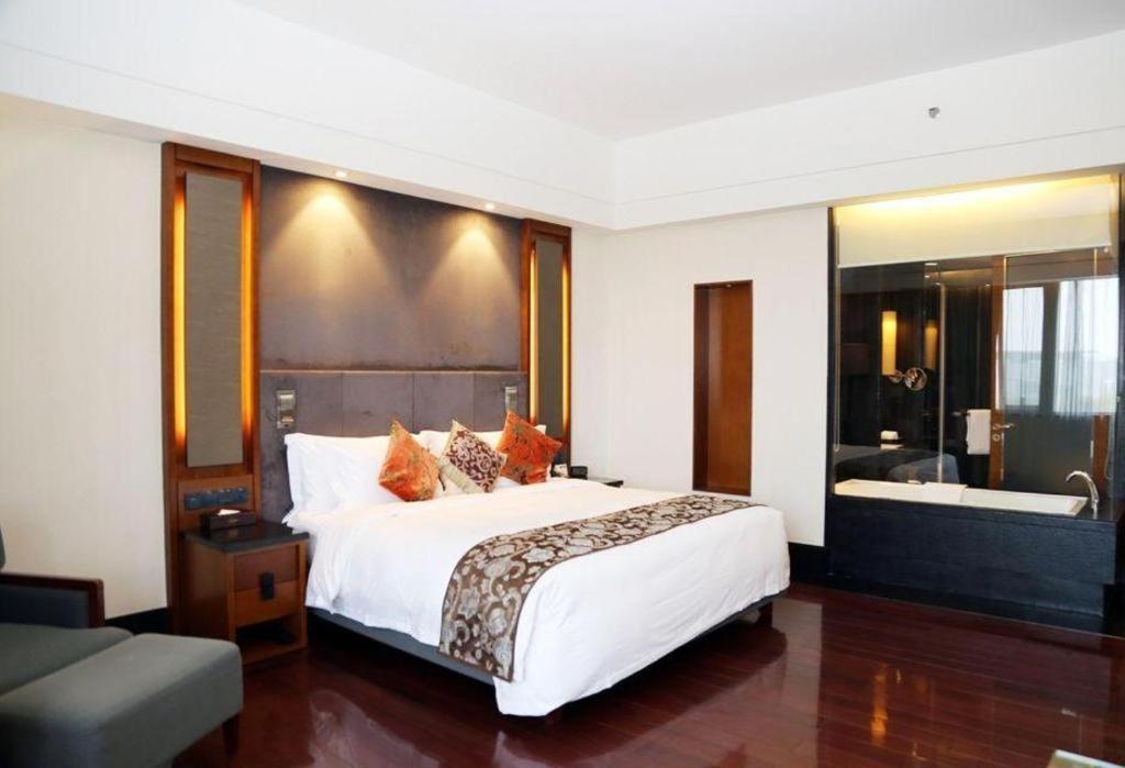 Worldhotel Grand Dushulake Suzhou Сучжоу Экстерьер фото